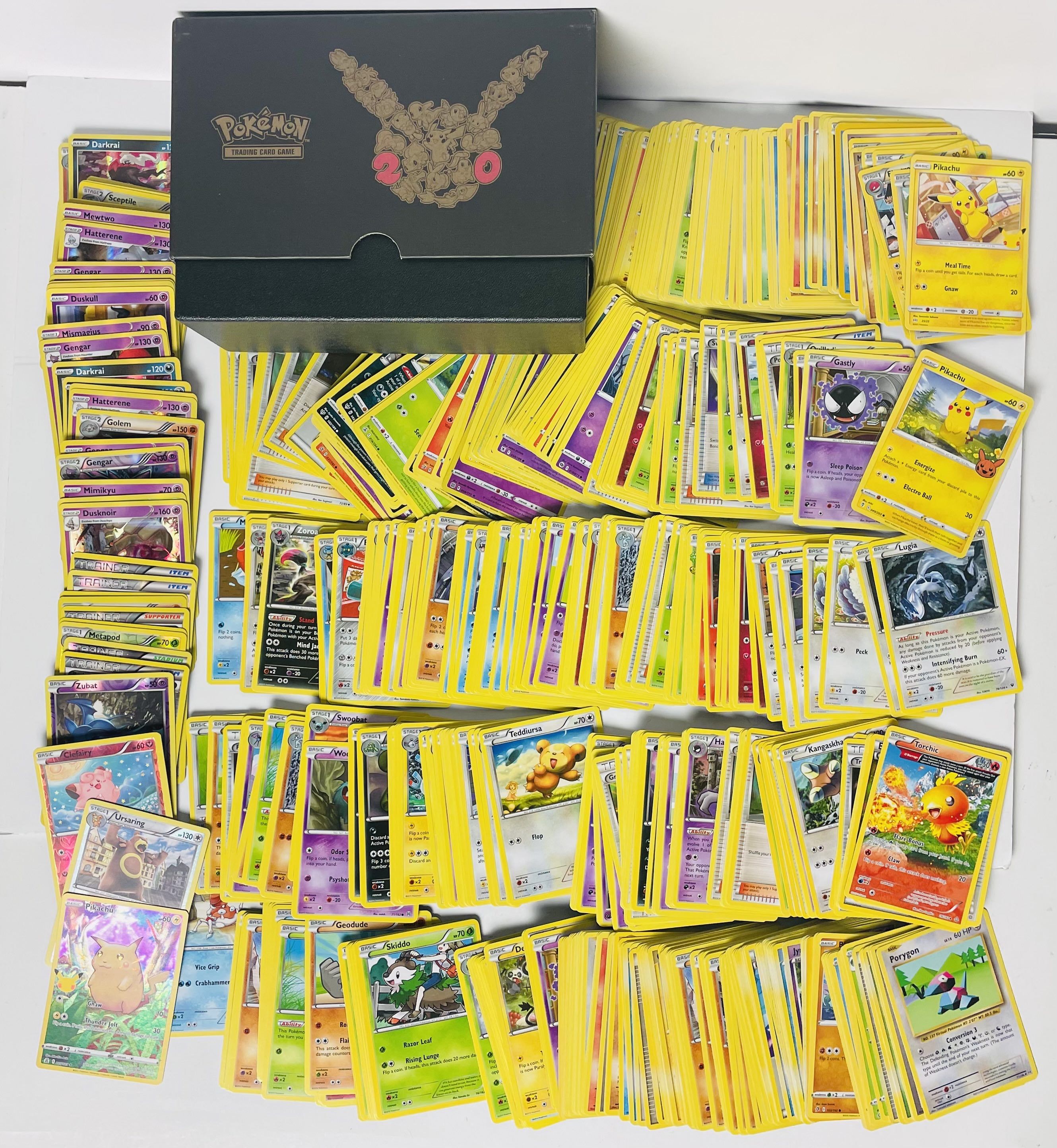 Box with Over 500 Pokmon Cards: Wide Variety including 40 Rare Holo-Foil Cards Auction | ezDownsizing Auctions Box with Over 500 Pokmon Cards: Wide Variety including 40 Rare Holo-Foil Cards Auction | ezDownsizing Auctions