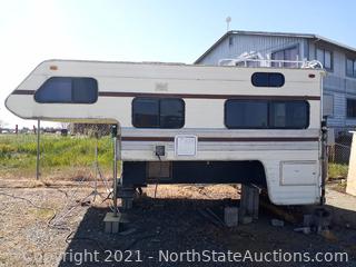 1985 Lance Camper