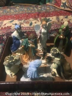 Figurines of Christmas nativity scene