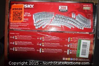 HUSKY 200-Piece Socket Set 