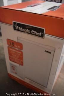 Magic Chef Upright Freezer 