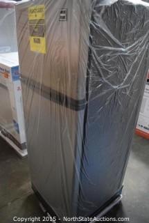 RCA Refrigerator/Freezer 