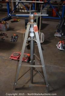 Pittsburgh 2 Ton Underhoist Safety Stand 